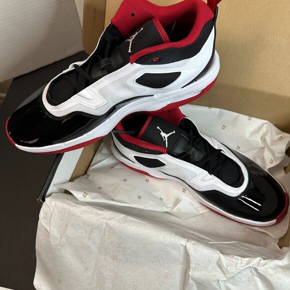 Jordan Stay Loyal 3 - Picture 2 of 4